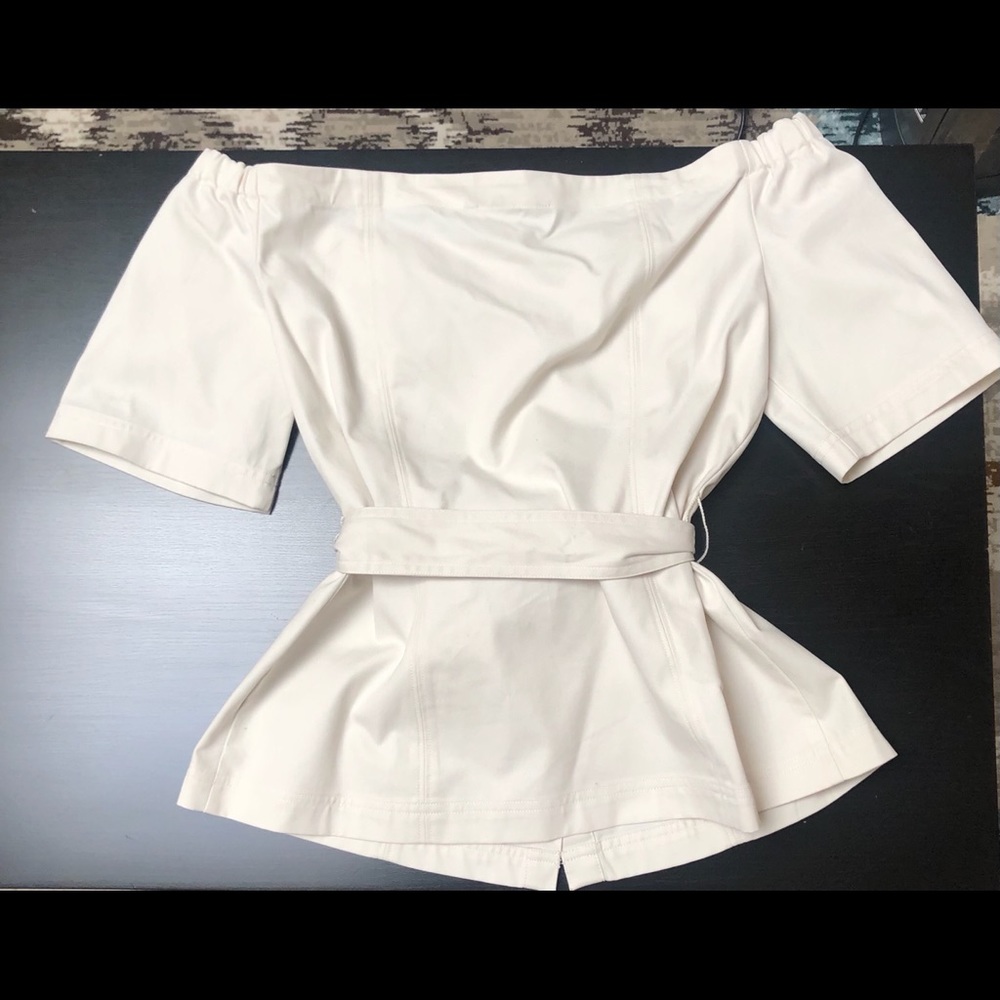 Banana republic off the shoulder top - Picture 2 of 3